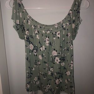 AMERICAN EAGLE OFF THE SHOULDER TOP